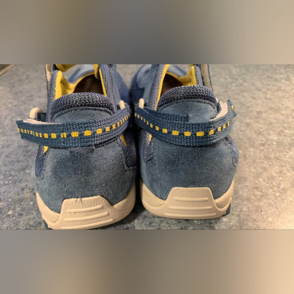 Allrounder Blue Outdoor Shoes Size 8. - Picture 7 of 12
